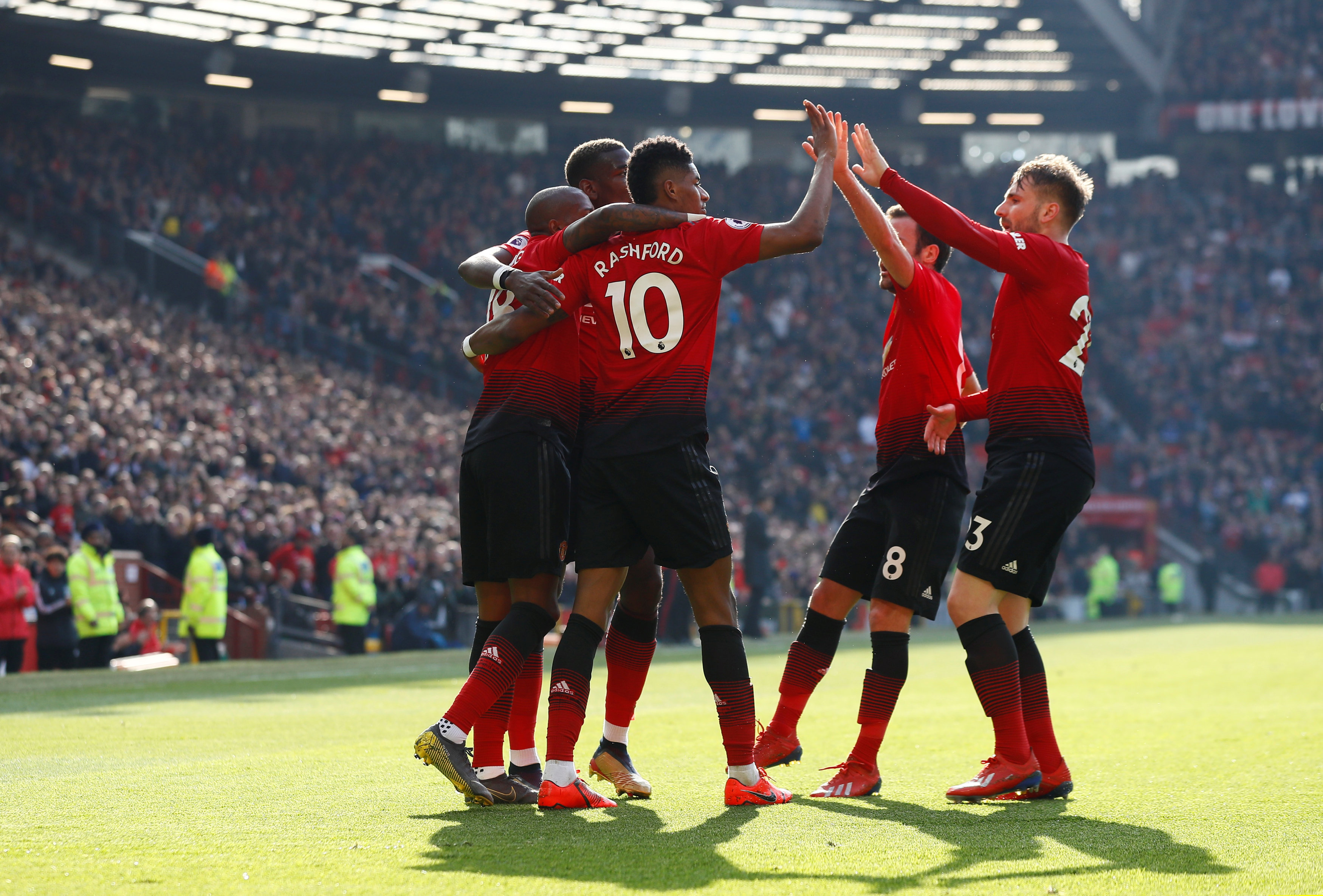 哀悼，查尔顿青训小将奥杜瓦莱去世，年仅10岁.